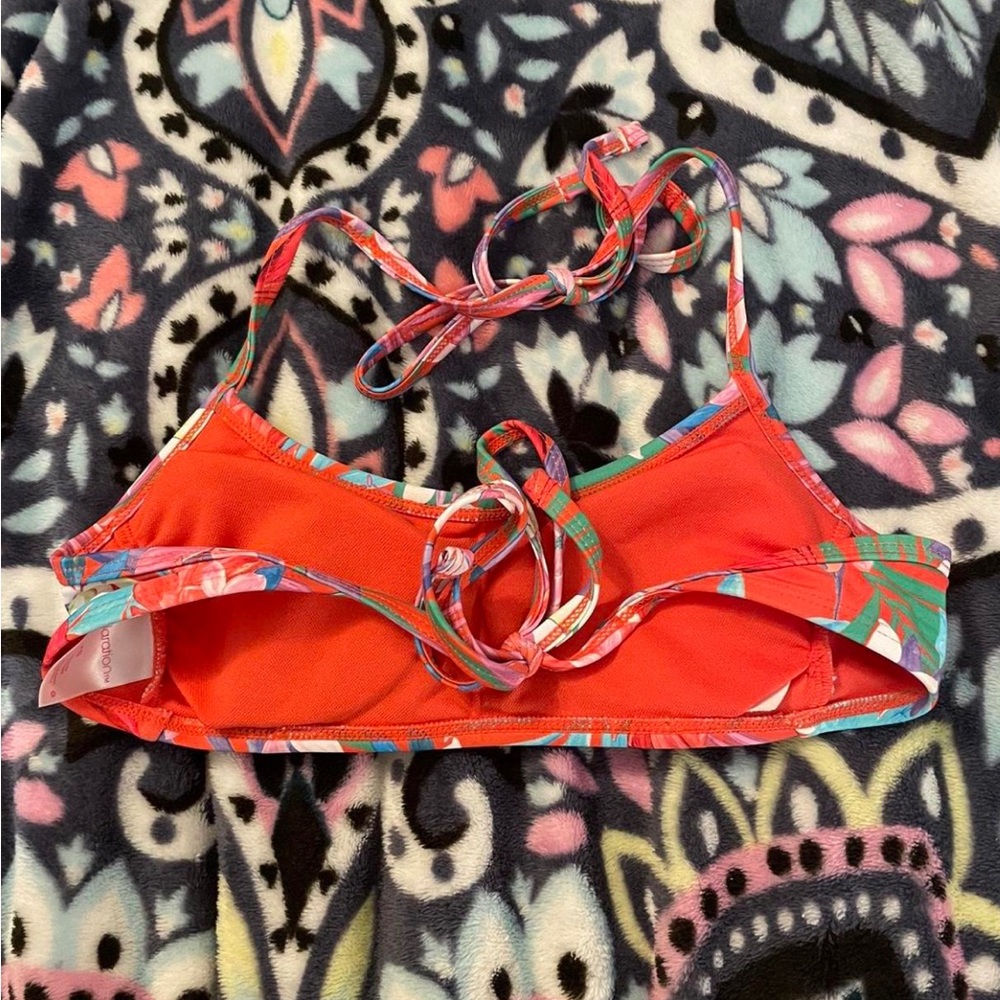 target red floral bikini top and bottom - Picture 3 of 3